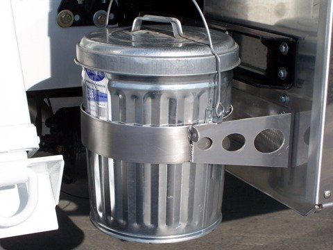 Inventive Products ITD1056 6 Gallon Aluminum Trash Can Mount – Vertical Mount