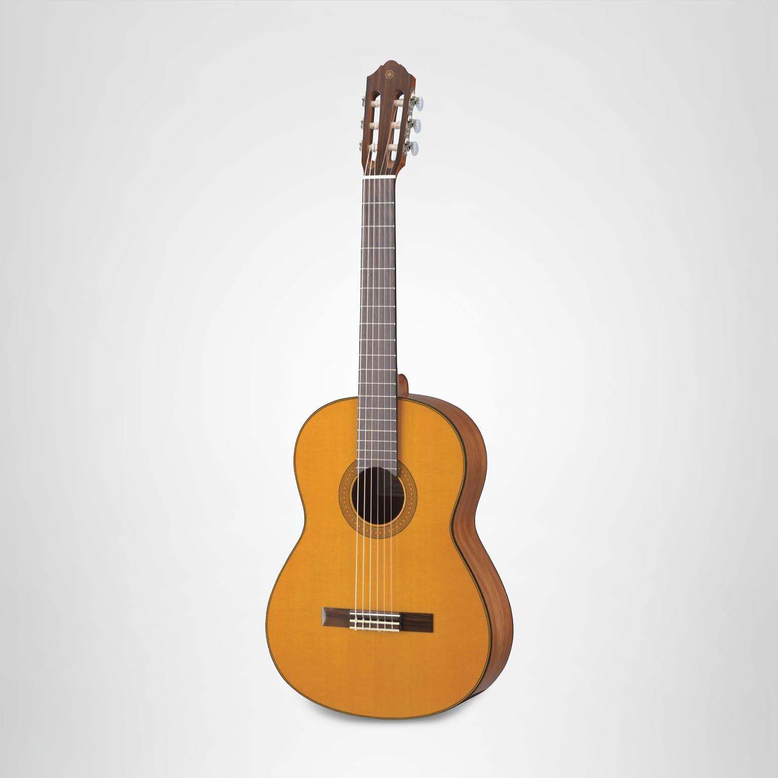Amazon | ヤマハ YAMAHA クラシックギター CG142C 響棒配置と塗膜の厚