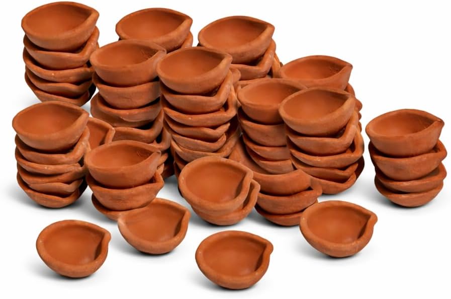 Terracotta Clay Diyas – Pack of 25 Handmade Oil Lamps for Home Décor, Festivals, Pooja & Decorative Lighting