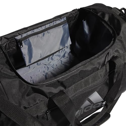 adidas Defender 4 Medium Duffel Bag2