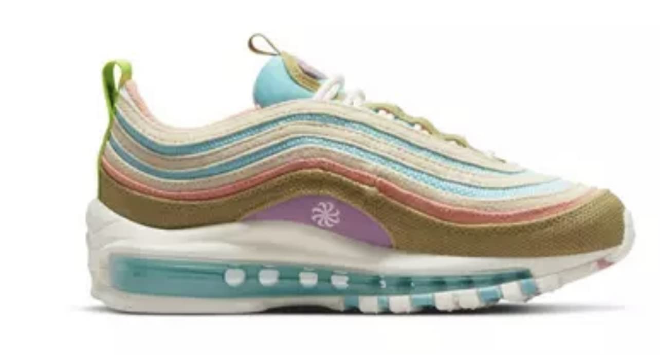 Nike Boy's Air Max 97 SE (Big Kid) Copa/Sail/Wheat Grass/Madder Root 5.5 Big Kid M