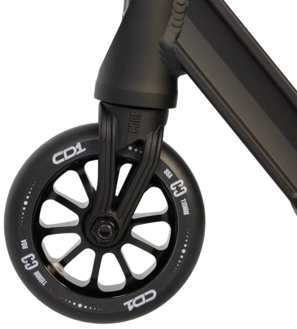 F26 CORE CD1 Patinete de acrobacias parque, altura 78 cm, color negro