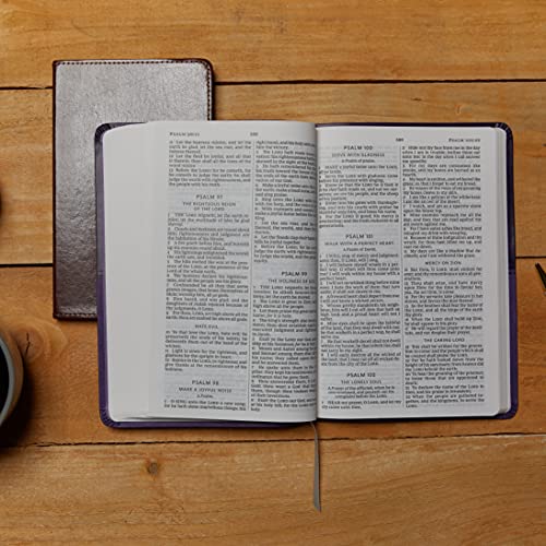 Image of KJV Holy Bible: Large Print Thinline, Black Leathersoft, Red Letter, Comfort Print: King James Version