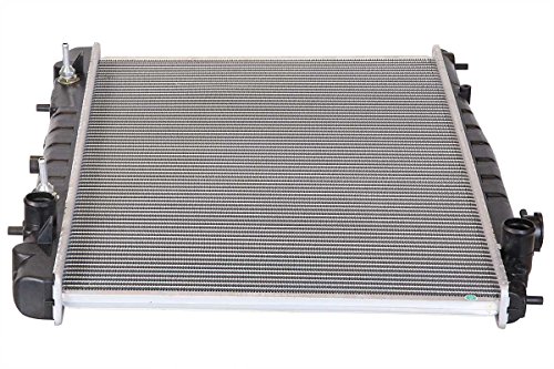 image for AutoShack RK822 Aluminum Radiator, Silver