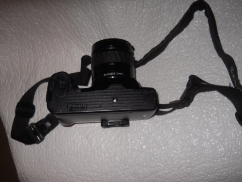 Minolta MAXXUM 5000i 35MM SLR Film camera with AF Lens Kit (Renewed)