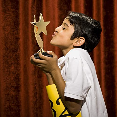 INOOMP 2 peças Golden Award Trophy Star Award Cup Resina Prêmios Decoração Presente Vencedor Troféus