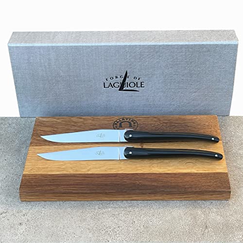  Set di coltelli da bistecca Forge de Laguiole, lucidato Jean Michel Wilmotte  Coltello da tavola forgiato con manico in acrilico nero + tavola in legno 30x18 cm