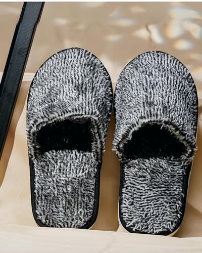 Image of Premium Fur Home Slippers For Women & Men For Winter Capet Slippers for Bedroom Indoor Carpet house slides