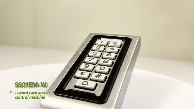 Kit Controllo Accessi ReaIOKbii - Tastierino Numerico, Impronta Digitale, RFID Per Porte Intelligenti