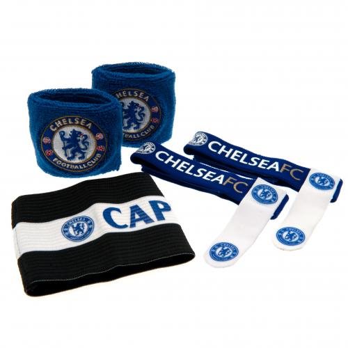 Chelsea F.C. Juego de accesorios - 2 x muñequeras - 1 x banda de brazo de capitanes - 2 x corbatas para calcetines - en una tarjeta de apoyo - Producto oficial de fútbol Cover