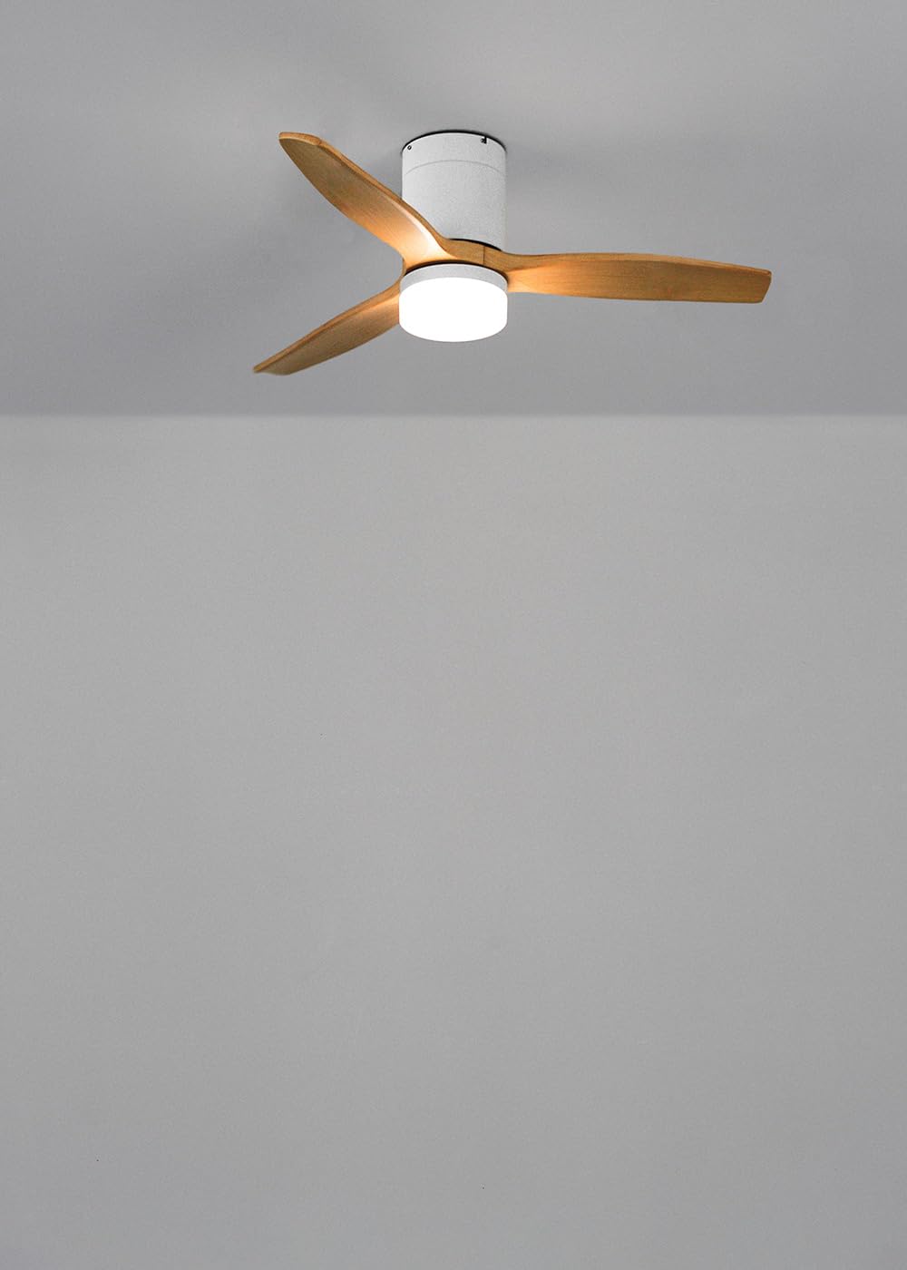 CREATE / WINDCALM S/Ventilador de techo ABS con luz blanco aspas efecto madera clara con mando / 40W, Silencioso, Ø112 cm, 6 velocidades, 3 temperaturas de luz, temporizador, función verano-invierno — view 4