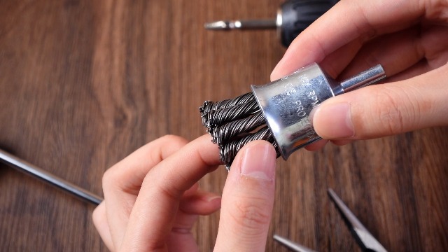Image of Threlaco 10 Pack 1-1 /8 Inch Twist Knot Wire Brush for Drill- 1 /4 Inch Carbon Steel Shank Die Grinder Wire Wheel Brush - 20000 RPM Max Speed- Drills Grinder Attachment for Paint Rust Removal Deburring