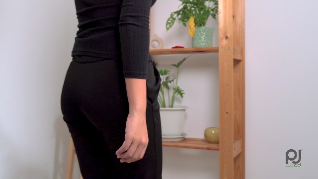 PJ Wood - Butacos de Madera Redondos de 29 pulgadas - Set de 2 piezas en color Natural | Asientos para mostrador, diámetro del asiento de 13 pulgadas, capacidad de 225 lb, diseño sin respaldo, base en forma de A, 8 reposapiés, requiere ensamblaje miniatura 7