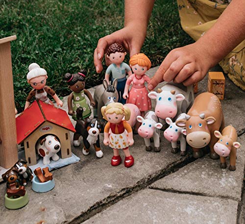 HABA Little Friends Kälbchen - Kuh-Spielfigur für Kinder ab 3 Jahren - Baby Bauernhoftiere für kreatives Rollenspiel - aus robustem Kunststoff - 1302985001