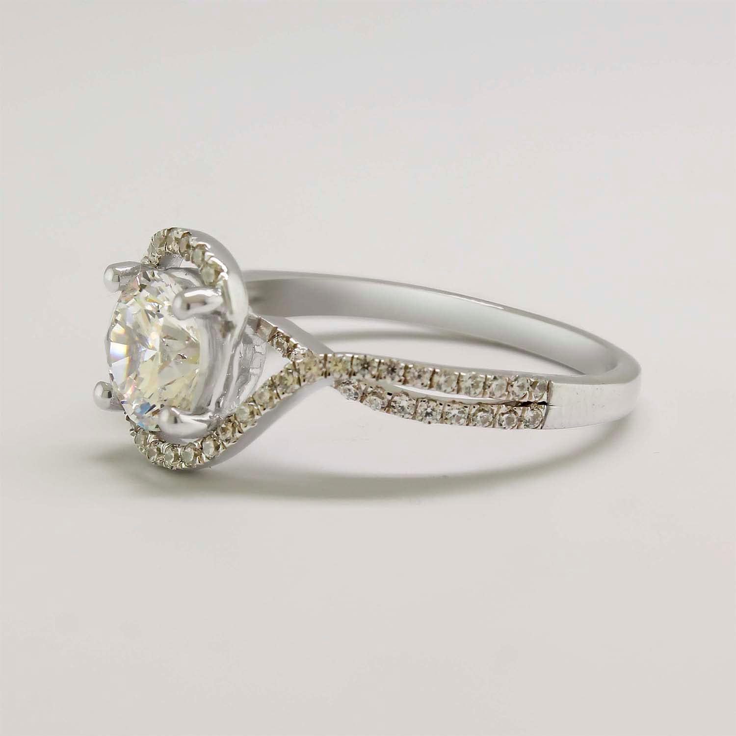 Pretty Jewels 6.5mm Center Round Cut Lab Created G-H Color Moissanite And White Diamond Swirl Solitaire Engagement Rings for Women In 10k Or 14k Gold Gifts For Her Wedding Birthday (1.25 Cttw)