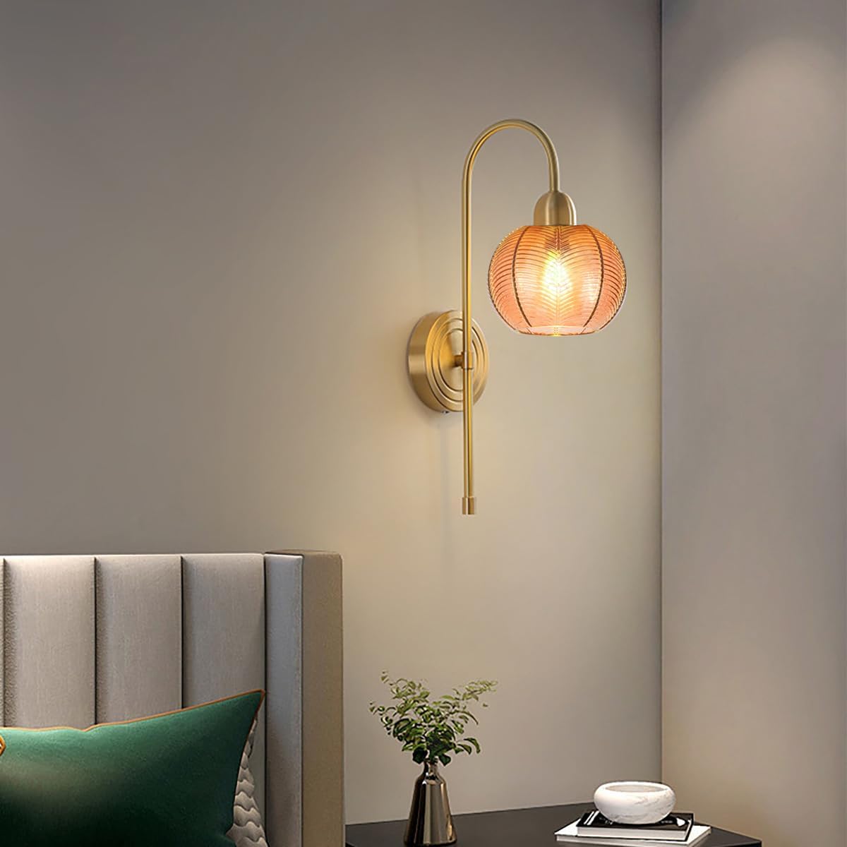 Gold Wall Sconce Light Brass Bedroom Wall Light Fixtures Amber Glass Wall Lamp Ribbed Glass Shade Mid Century Modern Vanity lamp 1-Light for Over Mirror Bathroom Bedside Hallway