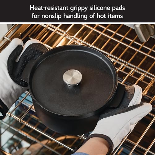 Farberware Disney Bake with Mickey Mouse Nonstick Bakeware Set/Baking Pans with Disney Home Oven Mitts, Cookie Pans, Muffin/Cupcake and Loaf Pan, 6 Piece - Black - image 9