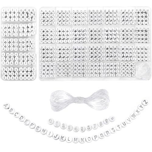 Fabrication de bracelets sans frustration grâce aux lettres triées et fil élastique - 2