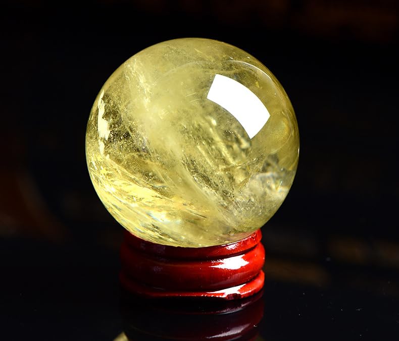 Citrine en boule de cristal pour attirer la prospérité financière