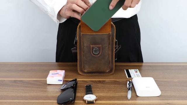 Sac Ceinture Cuir Véritable UBORSE - Banane Homme Vintage 13.5x5x20cm - Poche Téléphone