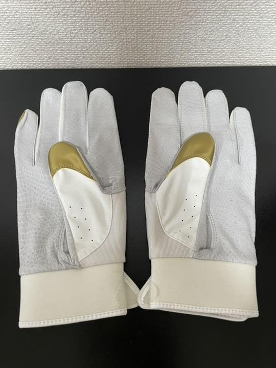 S.H.Figuarts デッドプール フィギュアーツ 中古 開封済み アンダーアーマー バッティンググローブ 柳田選手 ソフトバンク 実使用