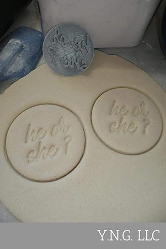 Miniatura 2 de YNG He or She Words SCRIPT FONT SHOWER GENDER REVEAL GALLETAS Sello EMBOSSER HERRAMIENTA DE HORNEAR IMPRESO 3D HECHO EN USA PR4015 Gris