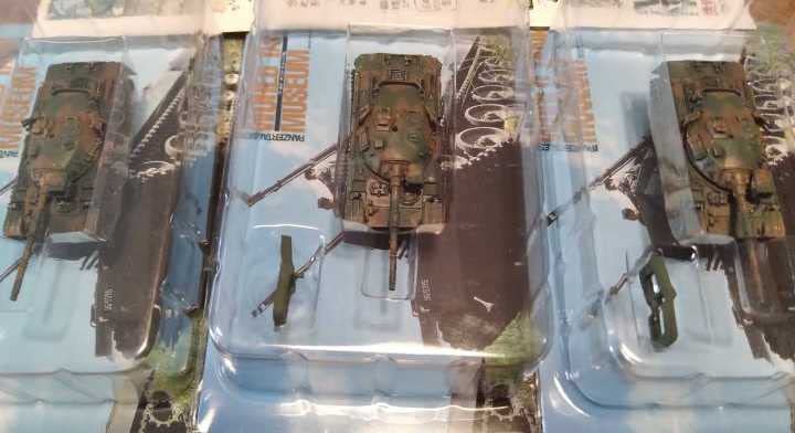 ワールドタンクミュージアム WW2 自衛隊 33個セット/World Tank Amazon.co.jp: ワールドタンクミュージアム 1/144 74式戦車 2色迷彩 3