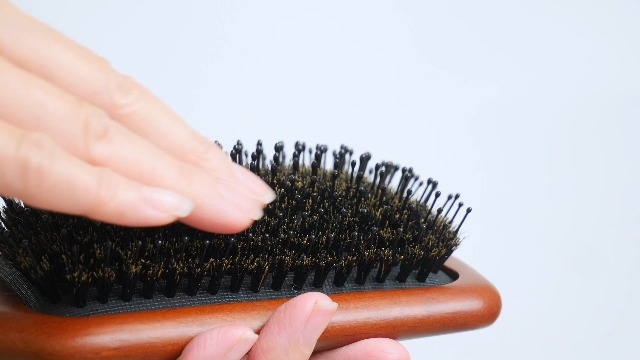 Amazon | HELENA KIRAY ヘアブラシ パドルブラシ ブラシ 【こだわりの