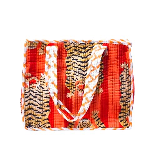 Tiger Printed Reversible Quilted Tote Bag, Unisex Kids, Standard Size, Red, Cotton, Cotton Lined, Zipper Closure, 26x30x26 cm, 25 cm Strap, Animal Theme-image-49