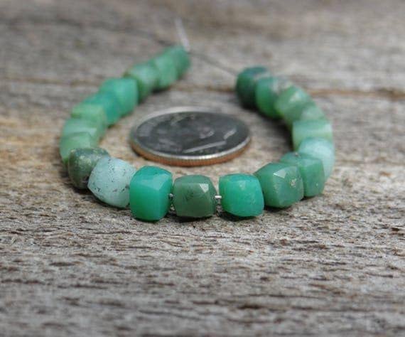 Chrysoprase perles cubes facettées 6x6mm pour création de bijoux uniques