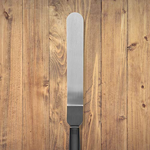 Spatule avec angle pour réussir vos pâtisseries du dimanche en famille