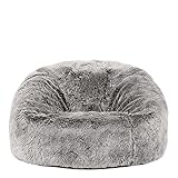 De tamaño generoso, los niños podrán hundirse en el asiento profundo de esta silla puf redondeada que les da apoyo, donde miles de bolitas sueltas se amoldarán a la forma de su cuerpo para crear un respaldo de apoyo y reposabrazos en una experiencia de comodidad sin igual