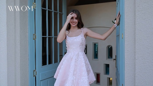 Amazon.com: WWOM Modest Homecoming Dresses Satin Short Prom Dresses for  Teens Flowry A Line DAMA Dresses with Pockets : Clothing, Shoes & Jewelry