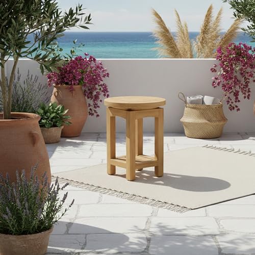 Tabouret en bois de teck AXI Nomani pour optimiser un petit jardin