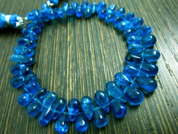 Apatite bleue premium 5-8mm en perles gouttes lisses pour bijoux de créateurs