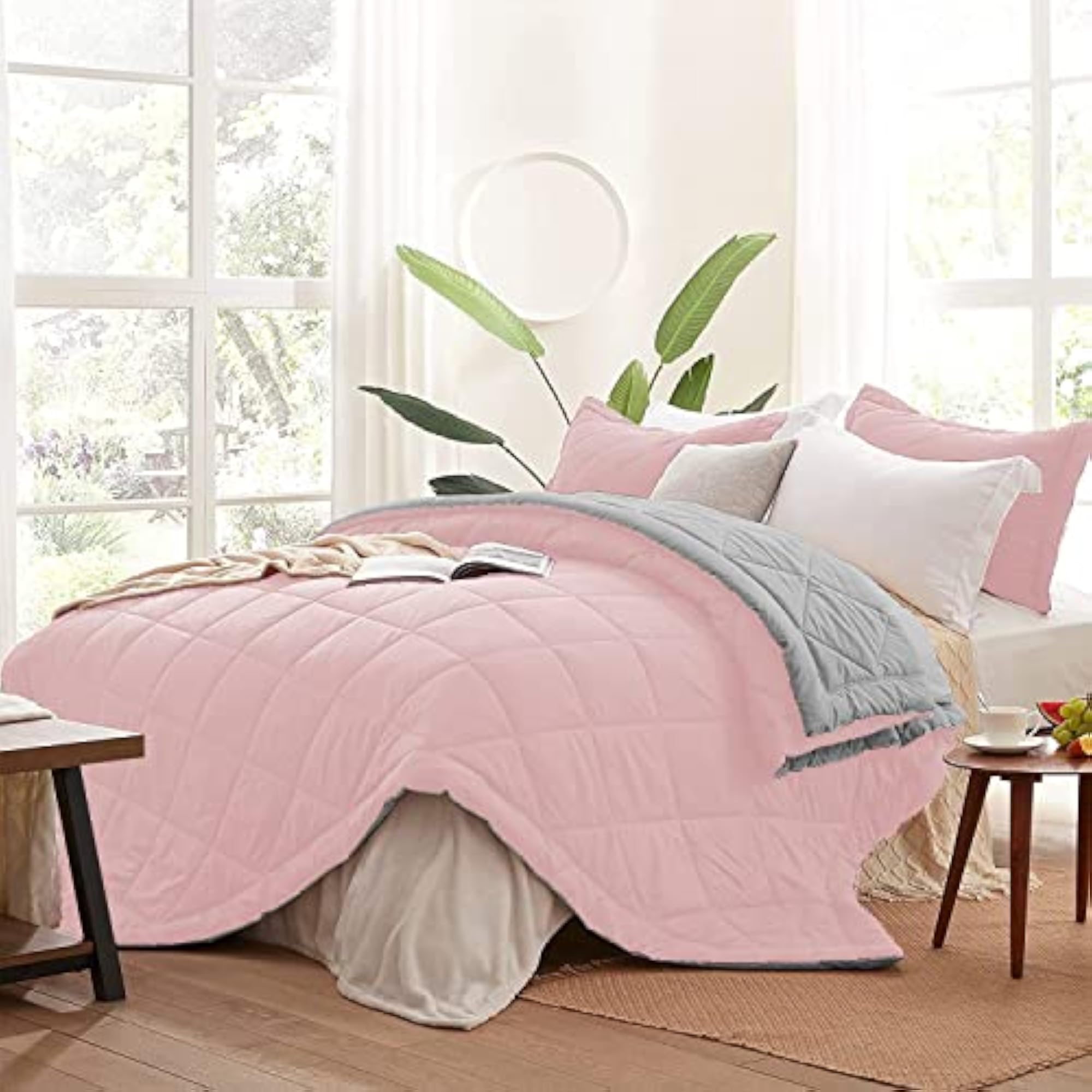 Comforter for Single or Double Bed, 330 GSM Reversible Microfibre