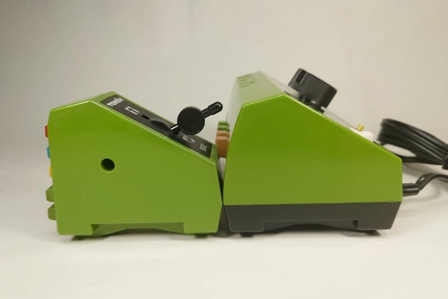 パワーユニット1台　D.C.フィーダー1個　ポイントコントロールボックス5個 パワーユニット1台 D.C.フィーダー1個 ポイントコントロール