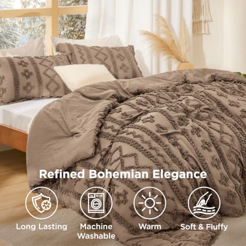 Image of Bedsure Tufted Boho Comforter Set King Size - Coffee Brown Boho Bed Set, GentleSoft 3 Pieces Farmhouse-Style Embroidery Bedding, Gifts for Woman, Soft Jacquard Kids' King Comforter for All Seasons