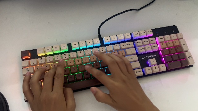 Amazon.com: surmen Wired Mechanical Keyboard Full-Size,104-Key RGB