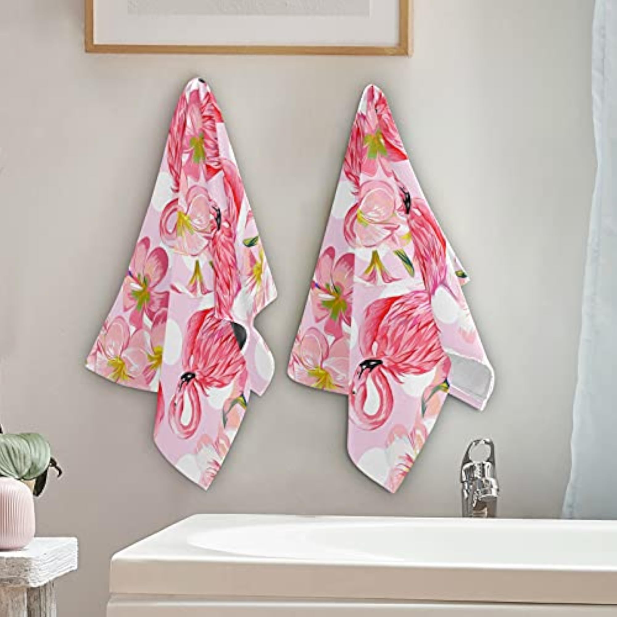 Magic Flamingo Bathroom Hand Towels Set