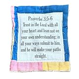 Ukisisi Prayer Quilt with Cross Inside，Pocket Prayer Quilt，2024 New Vintage Prayer Quilt Squares,Handmade Sew Individually Colorful Quilts，Remembrance Christian Scripture Quilts