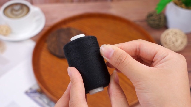 Hilo de coser poliéster 50 piezas 1000 yardas cada una miniatura 7