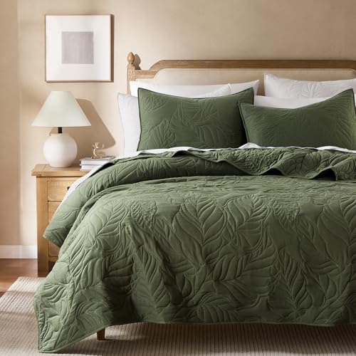 R.SHARE Olive Green Queen Size Quilt Set Soft Lightweight Bedspread Farmhouse Rustic Country Coverlet Leaf Pattern Bedding with 2 Shams 3 Pieces Spring Summer Thin Comforter