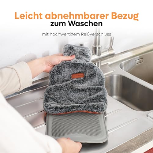 Wärmflasche mit Bezug (2 Liter) 2-seitige Wärmeflasche für Erwachsene mit weicher Tasche auslaufsicher Naturkautschuk Geschenk für Frauen – Schmerzlinderung bei Regelschmerzen und Magenkrämpfen
