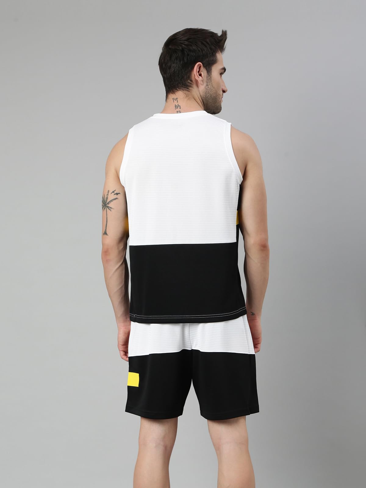 XTEP Pearl White,Black Basketball Short-sleeveT-Shirt Size_XL 3