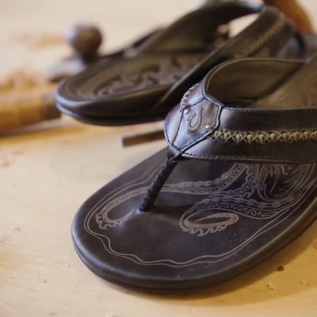 Amazon.com | OLUKAI Mea Ola Men's Leather Beach Sandals, Soft