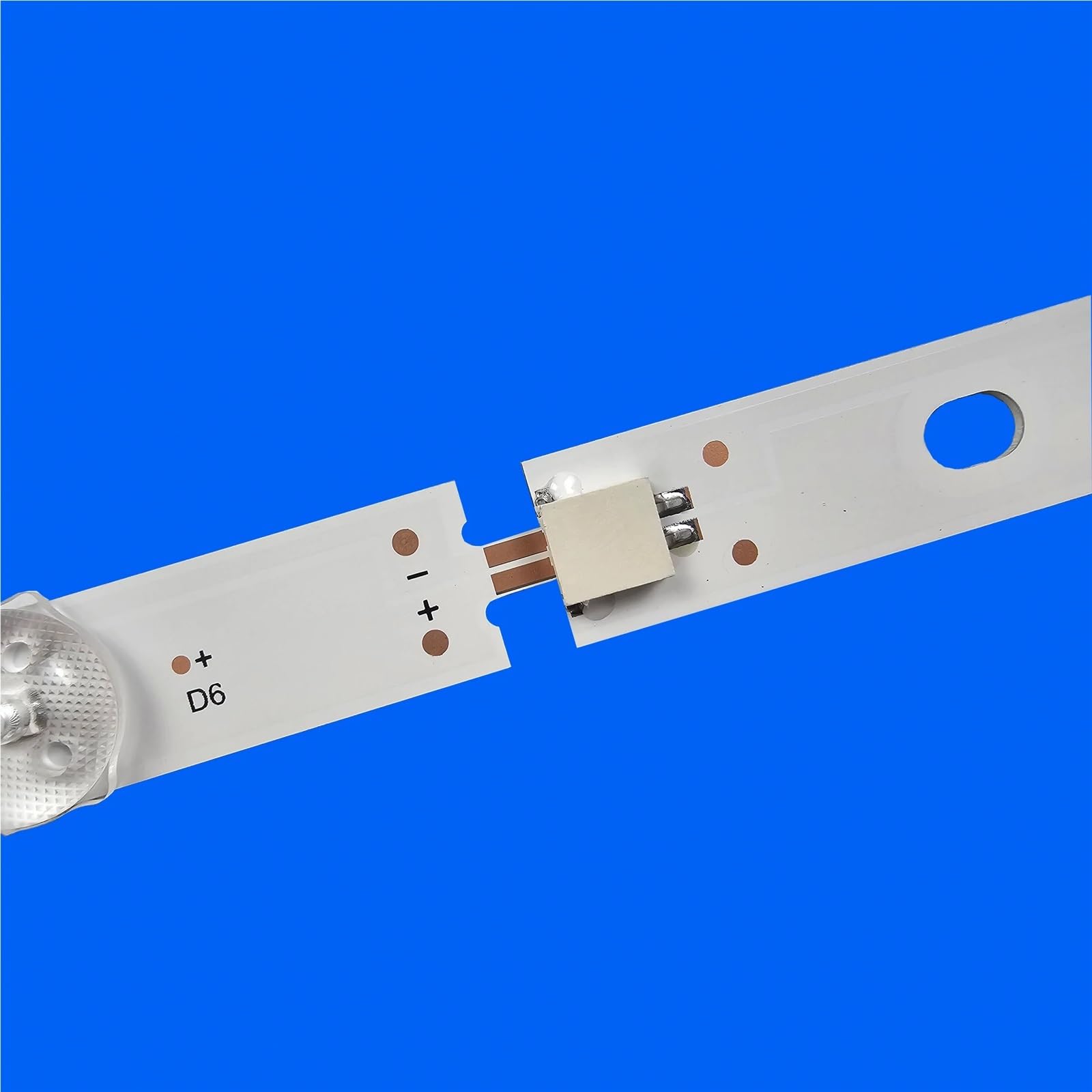 Bande de rétroéclairage LED for 55R754 55R754UA9 55R754U 55U9510 55651QL 55HAQ6351 17DLB55NER4-A 17DLB55NER4-B JL.D550C1330-078AS-M_V01 rétroéclairage LED du téléviseur
