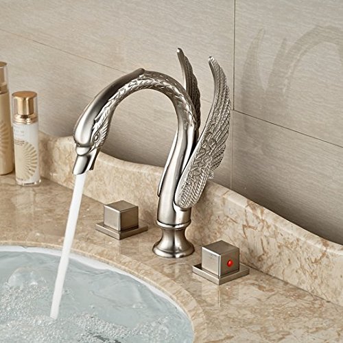 Mitigeur de salle de bain cygne pour sublimer votre vasque avec un robinet carré