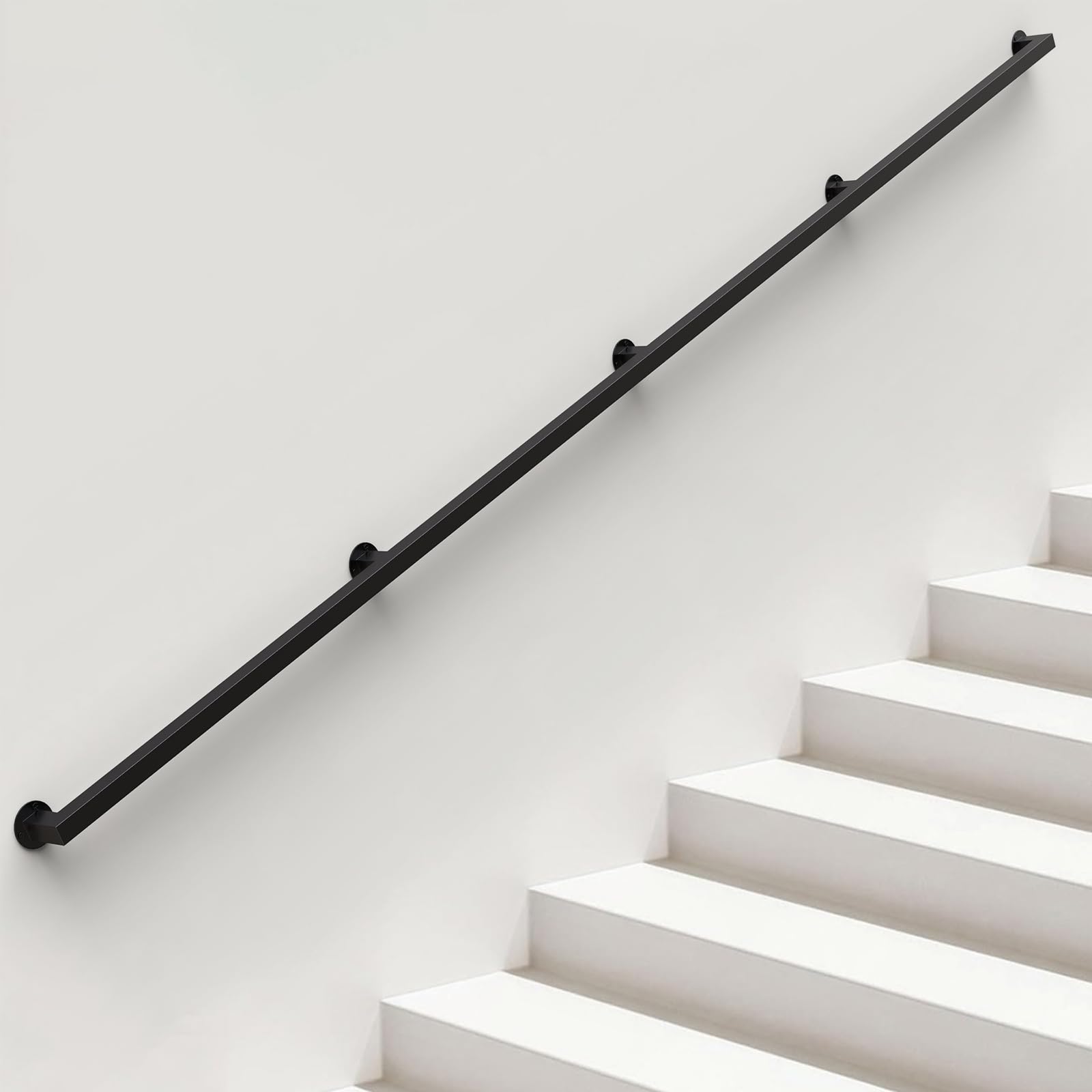 Main courante escalier intérieur pour sécuriser le porche de la maison