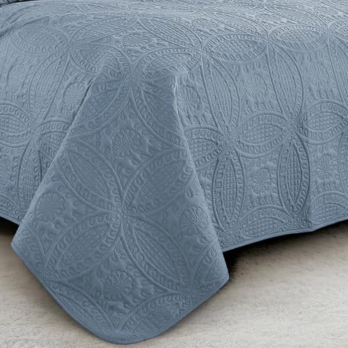 Image of Chezmoi Collection Austin Queen Oversized Bedspread Set, 3-Piece Pinsonic Quilted Lightweight Microfiber Bedspread Coverlet, Grayish Blue